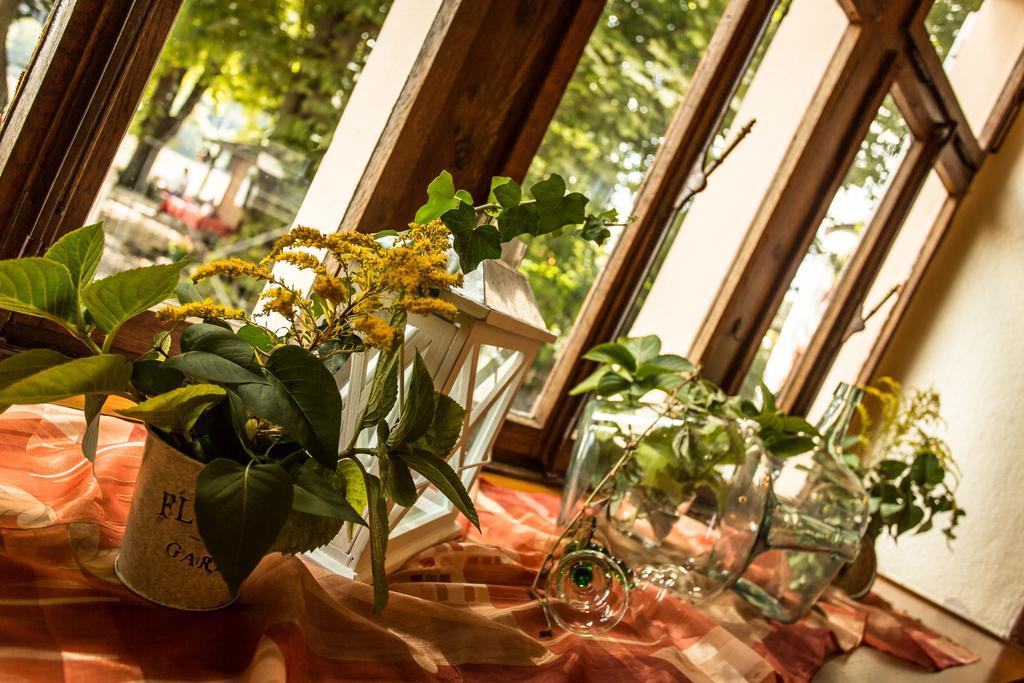 Hotel Leyscher Hof Leutesdorf Ngoại thất bức ảnh
